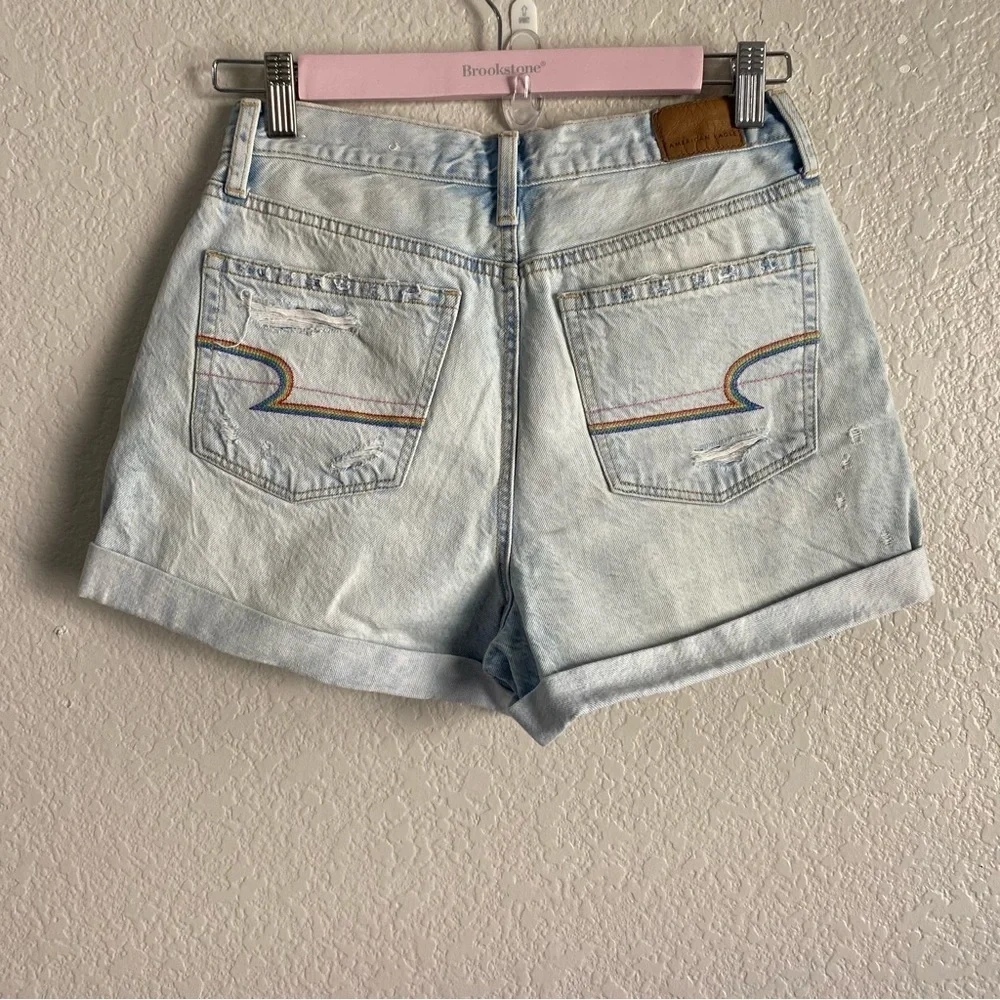 New AE American Eagle Outfitters Rainbow Stitched Pockets Mom Short